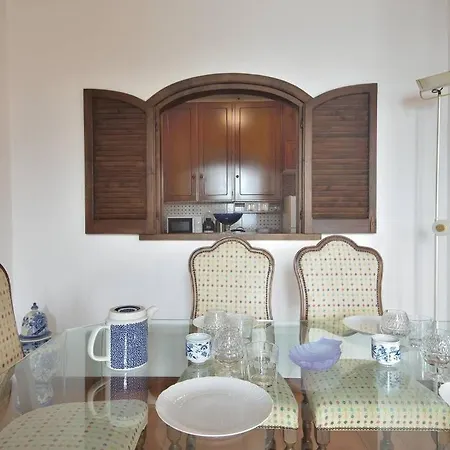 Caprera Flexyrent No Air Conditioning - Seafront