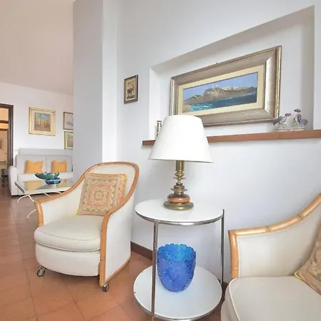 Caprera Flexyrent No Air Conditioning - Seafront Apartment Santa Margherita Ligure