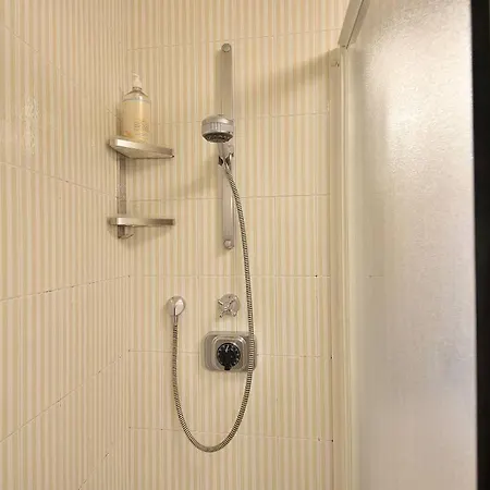 Caprera Flexyrent No Air Conditioning - Seafront *