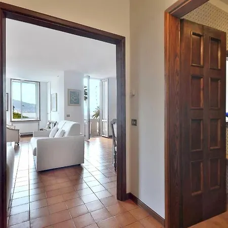 Caprera Flexyrent No Air Conditioning - Seafront Apartment *