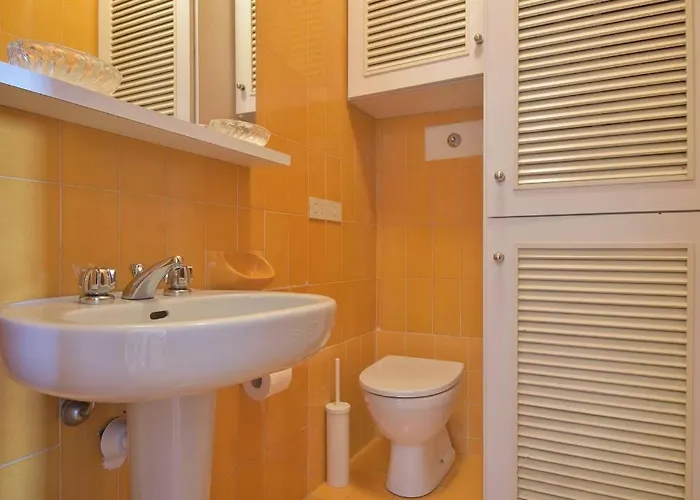 Caprera Flexyrent No Air Conditioning - Seafront 아파트